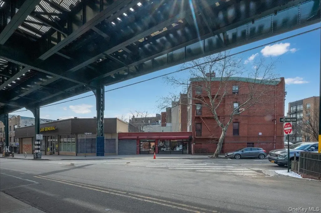683 Bushwick Avenue Brooklyn NY 11221