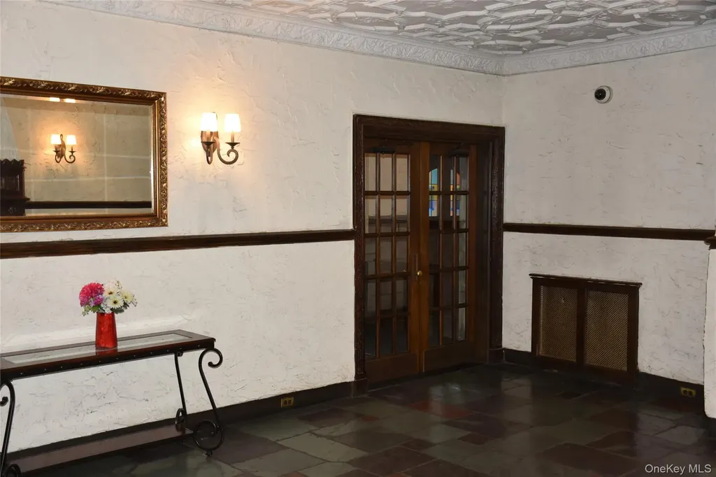 292 Main Street White Plains NY 10601