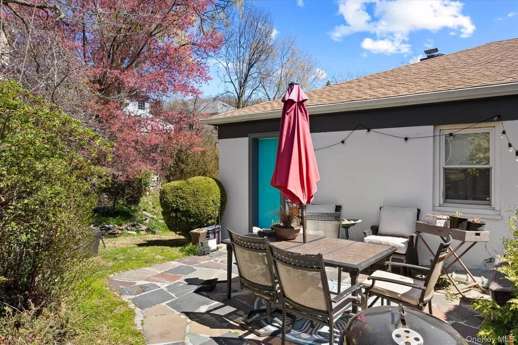 15 Brookside Lane Dobbs Ferry NY 10522