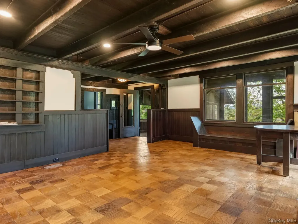 5 Riverby Lane West Park NY 12493