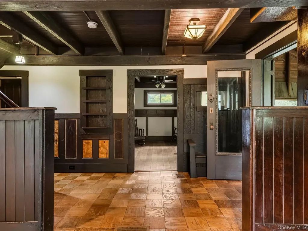 5 Riverby Lane West Park NY 12493