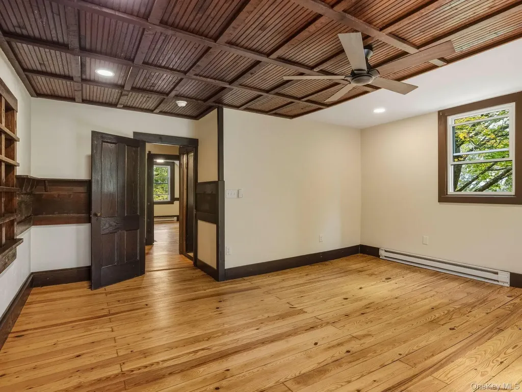 5 Riverby Lane West Park NY 12493