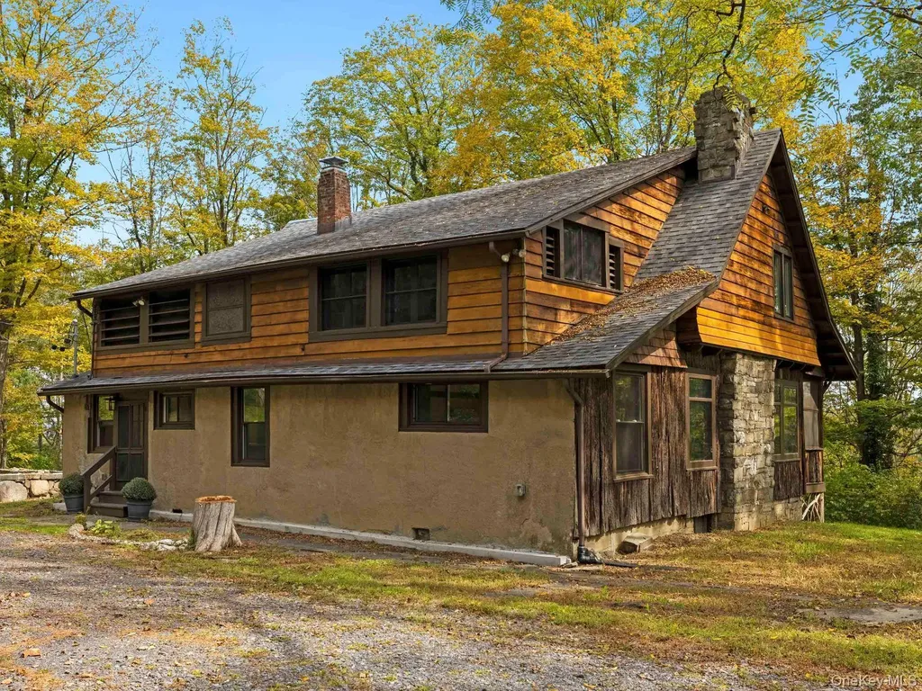5 Riverby Lane West Park NY 12493
