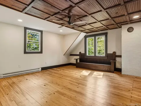 5 Riverby Lane West Park NY 12493