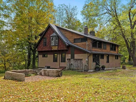 5 Riverby Lane West Park NY 12493