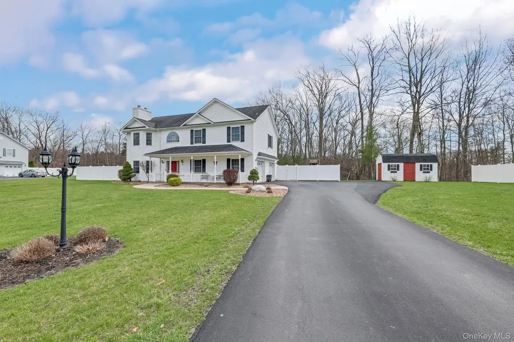 8 Dot Calm Drive Otisville NY 10963