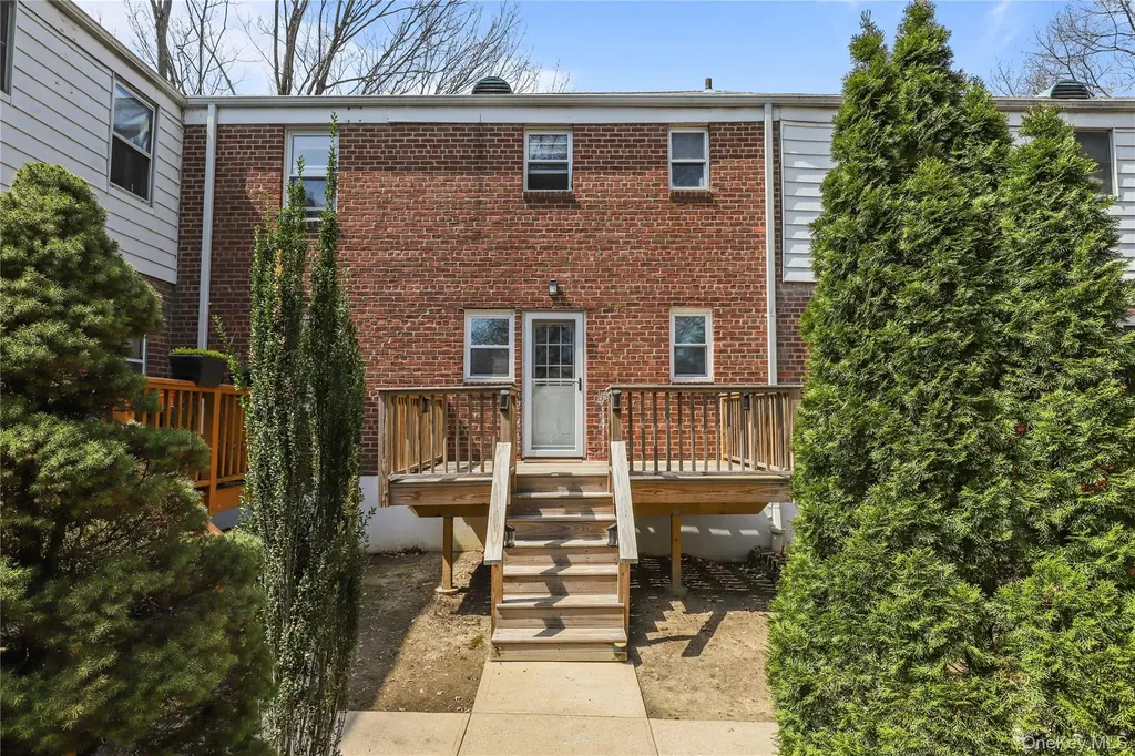 2 Peck Avenue Rye NY 10580