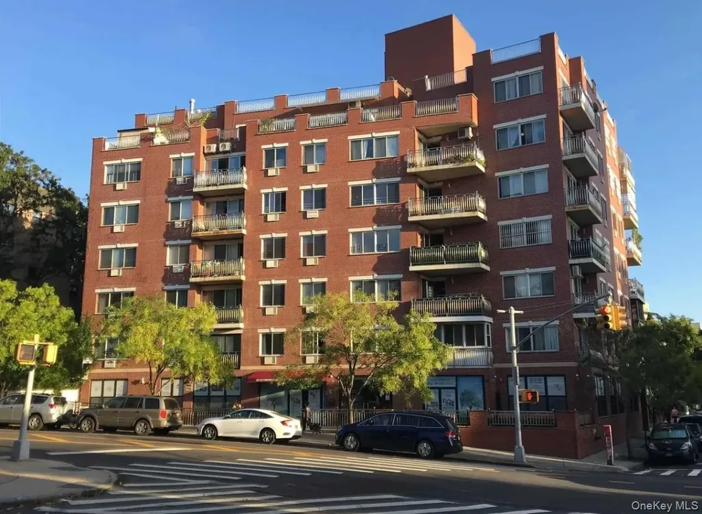 137-08 31st Road Flushing NY 11354