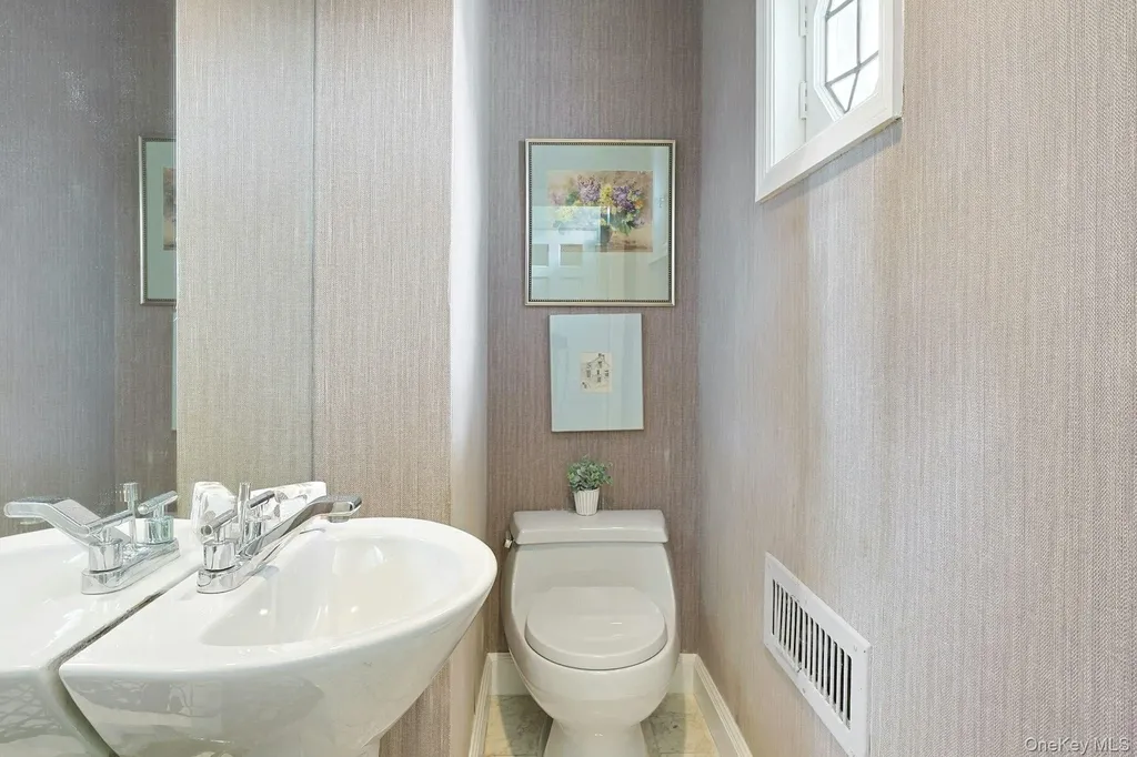 99 Penn Road Scarsdale NY 10583