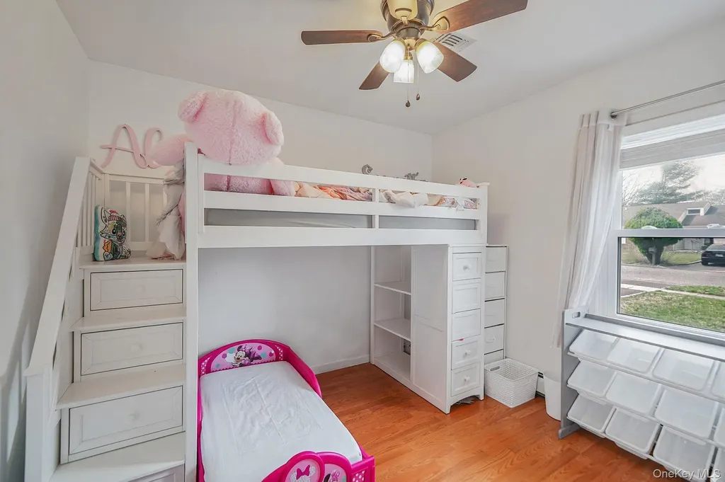 19 Goodwin Lane Coram NY 11727