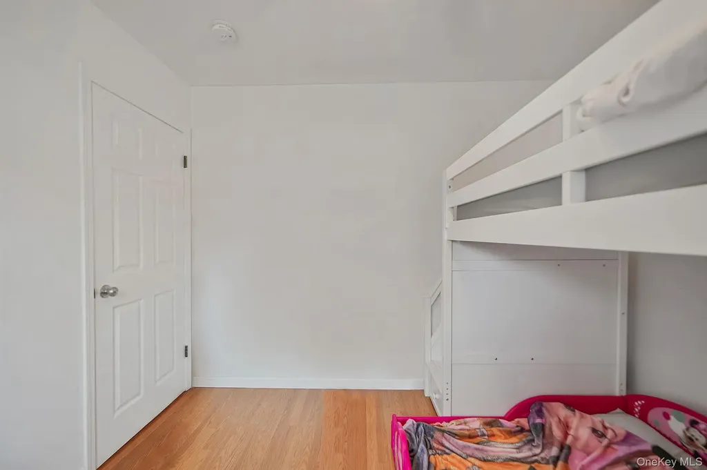 19 Goodwin Lane Coram NY 11727