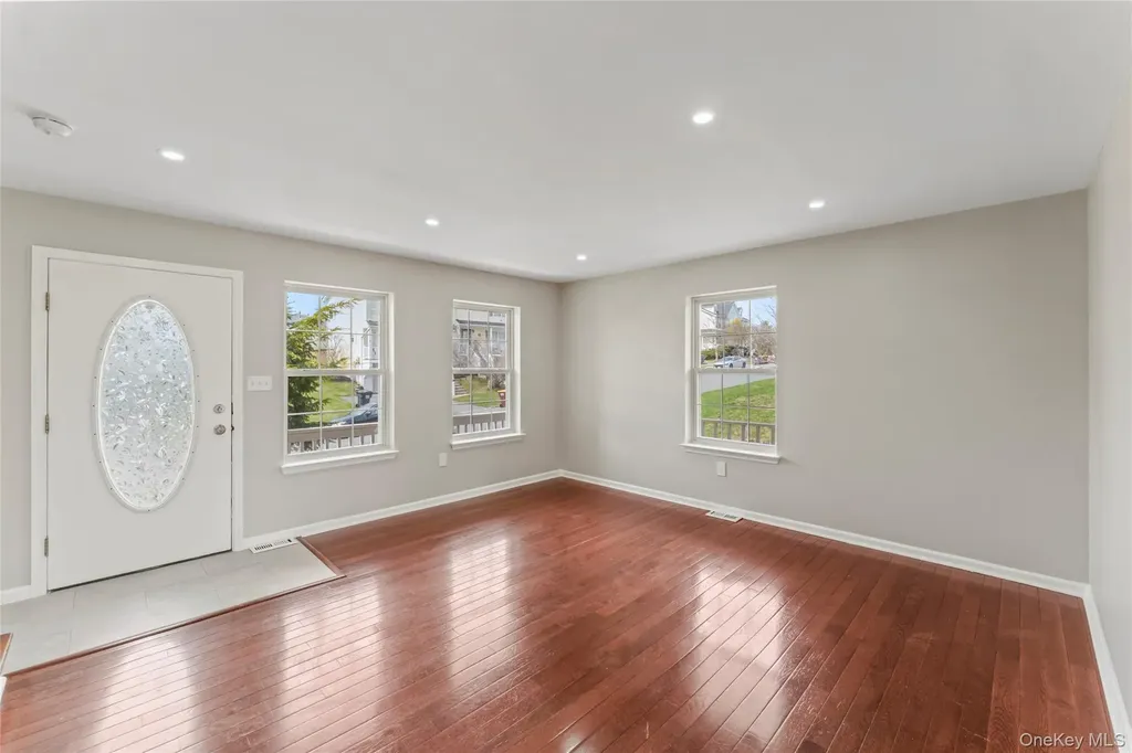 99 Evan Road Warwick NY 10990