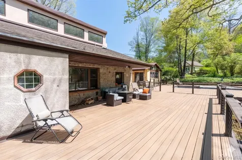 37 Mekeel Street Katonah NY 10536