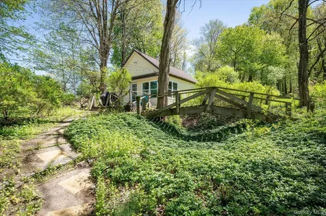 37 Mekeel Street Katonah NY 10536