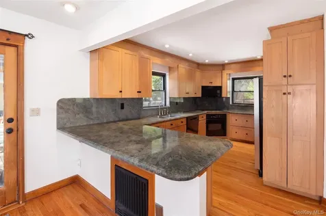 37 Mekeel Street Katonah NY 10536