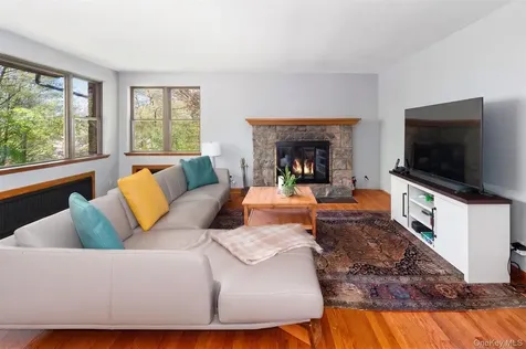 37 Mekeel Street Katonah NY 10536