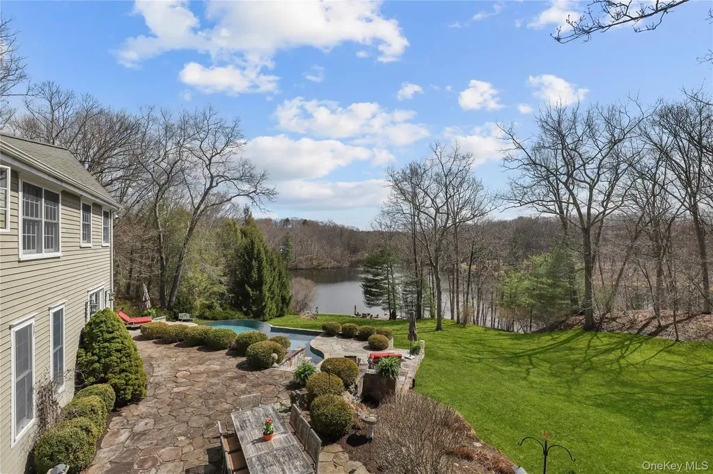 19 Millertown Road Bedford NY 10506