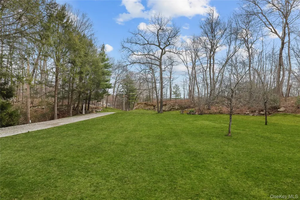 19 Millertown Road Bedford NY 10506