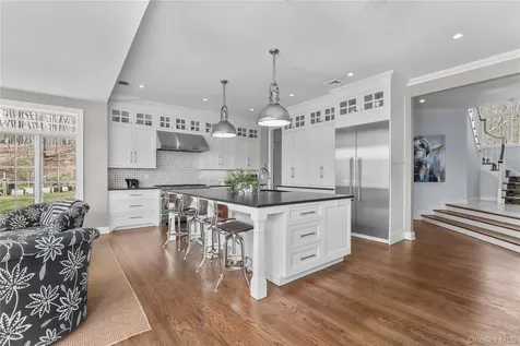 19 Millertown Road Bedford NY 10506