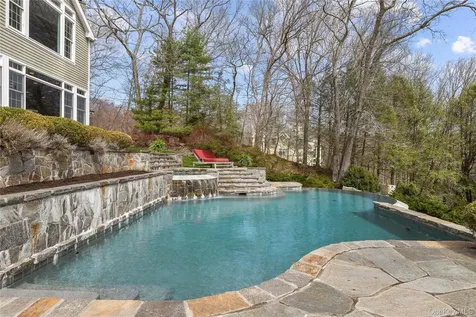 19 Millertown Road Bedford NY 10506