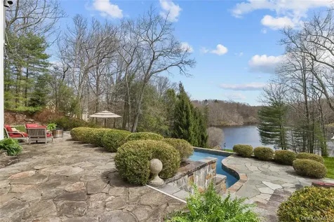 19 Millertown Road Bedford NY 10506