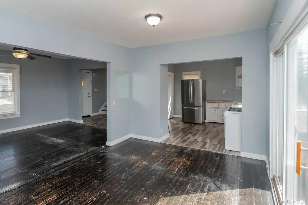 206 W Main Street Middletown NY 10940
