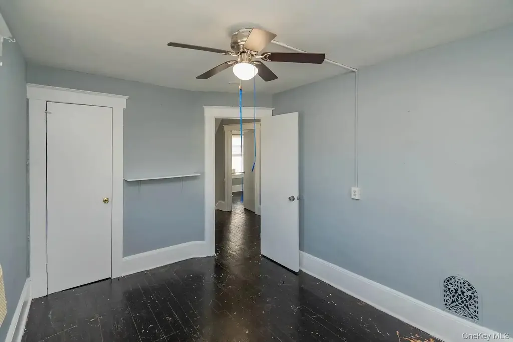206 W Main Street Middletown NY 10940