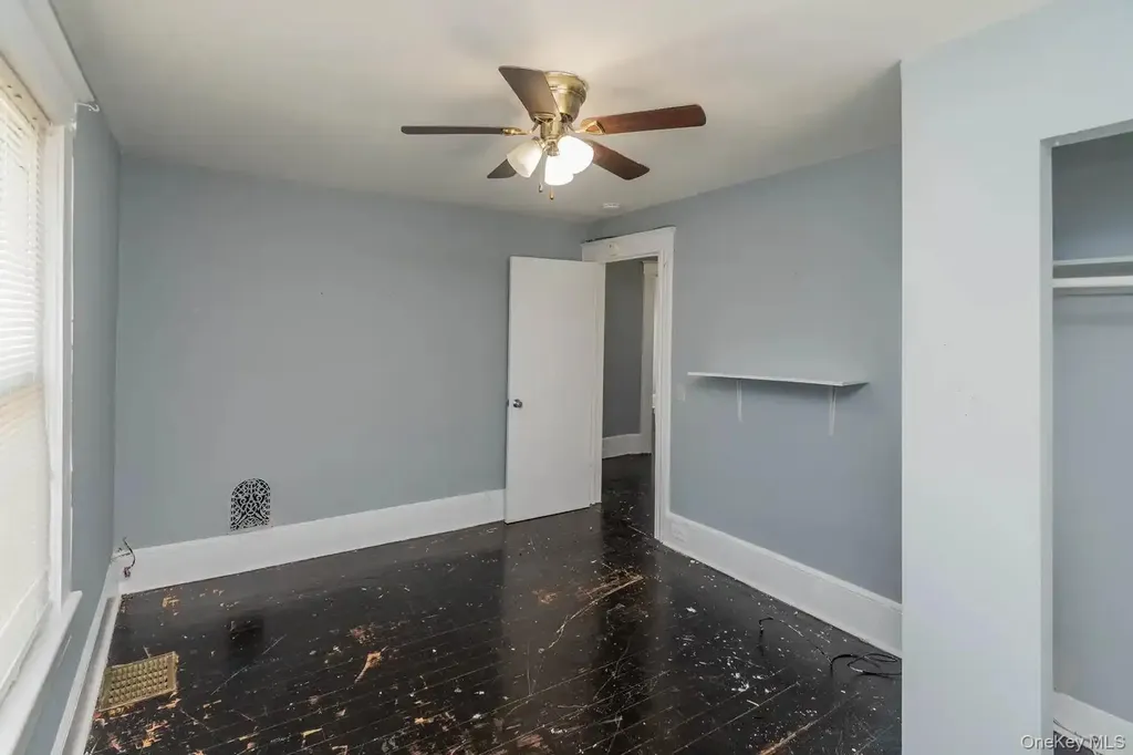 206 W Main Street Middletown NY 10940