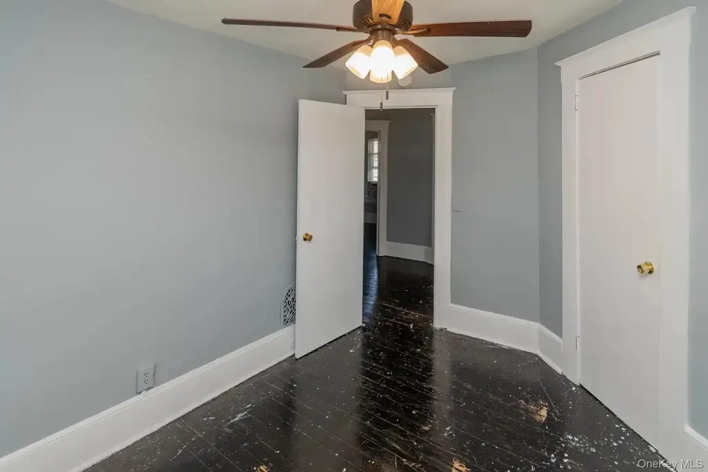 206 W Main Street Middletown NY 10940