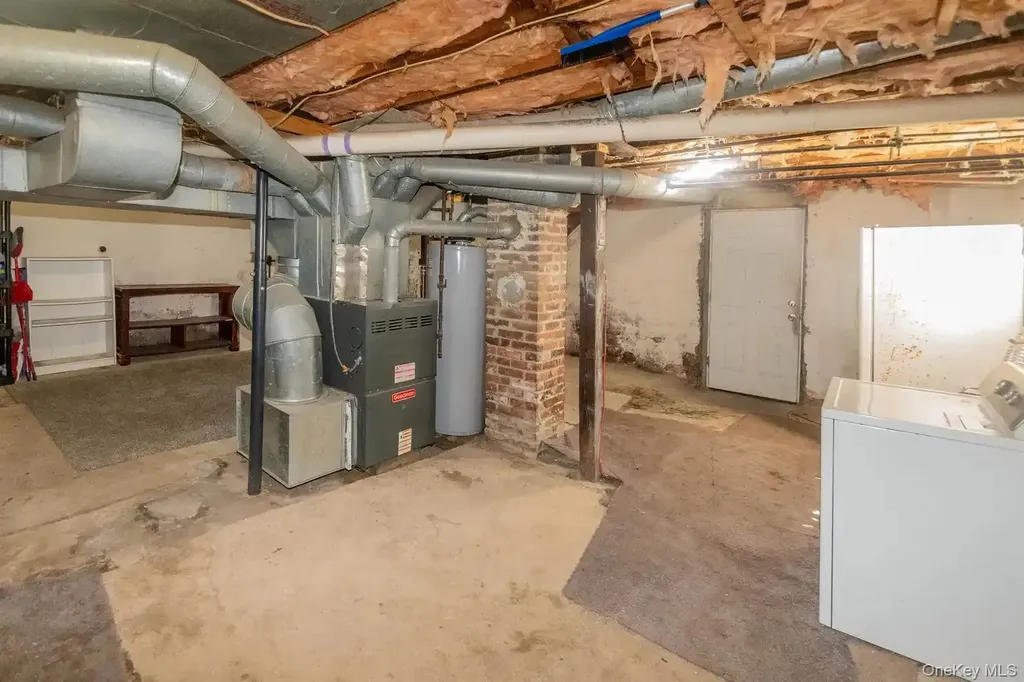 206 W Main Street Middletown NY 10940