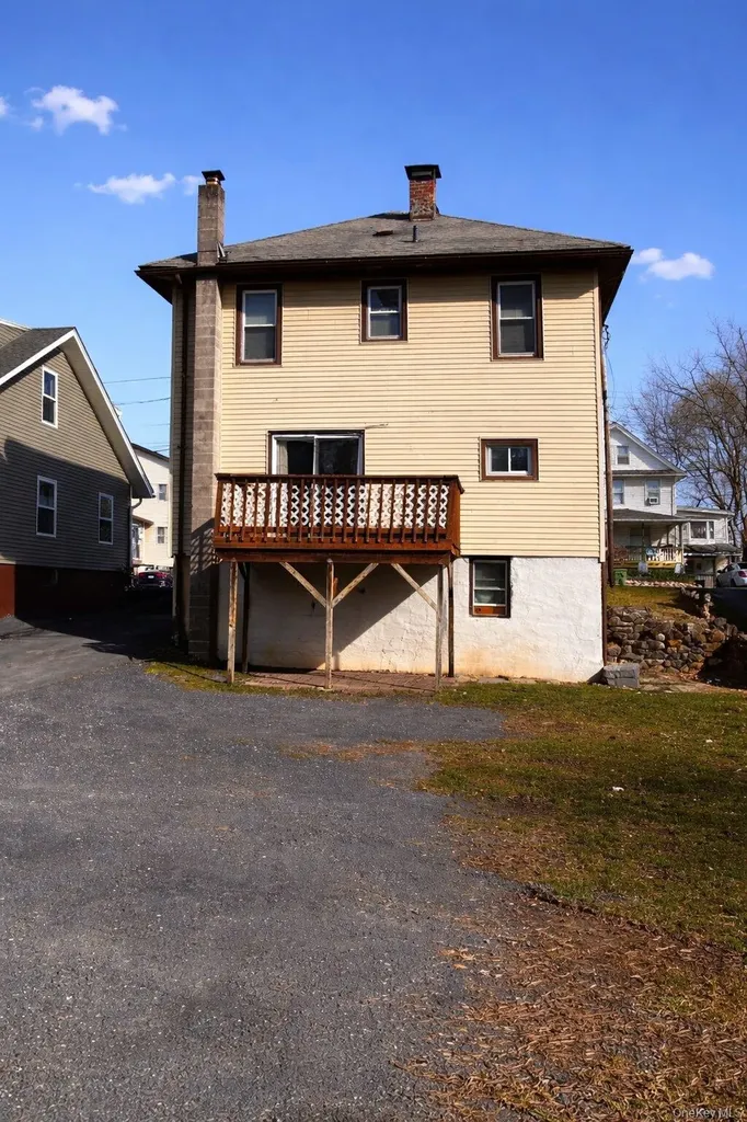 206 W Main Street Middletown NY 10940