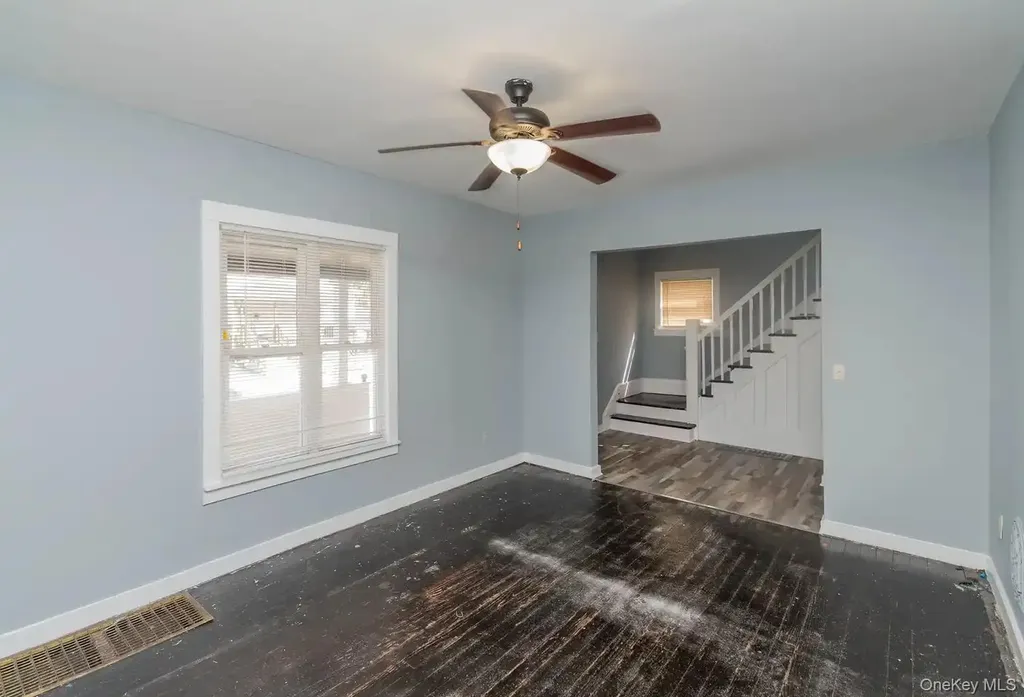 206 W Main Street Middletown NY 10940