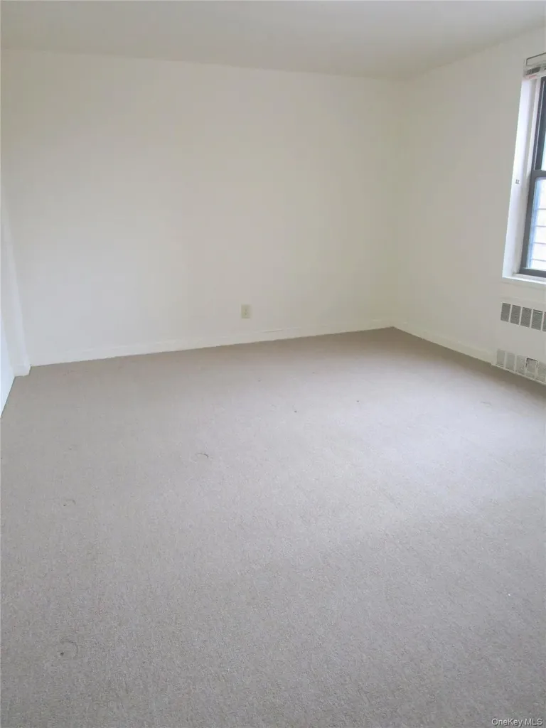 123 Valentine Lane Yonkers NY 10705