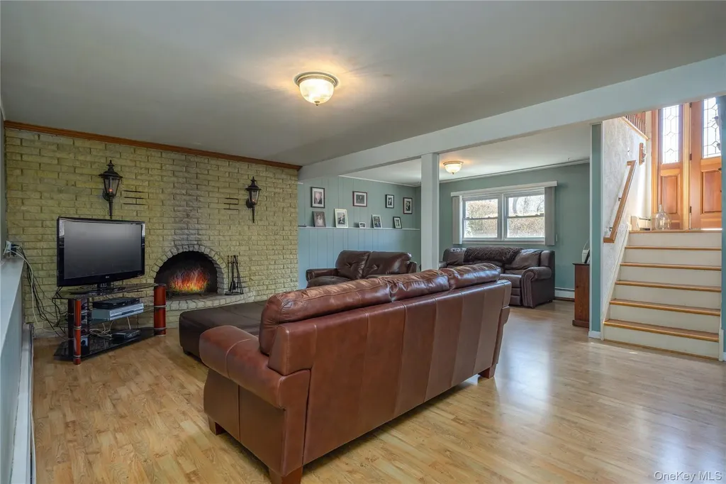 196 E Townline Road West Nyack NY 10994