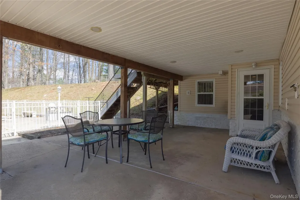 196 E Townline Road West Nyack NY 10994