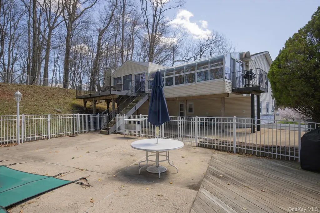 196 E Townline Road West Nyack NY 10994