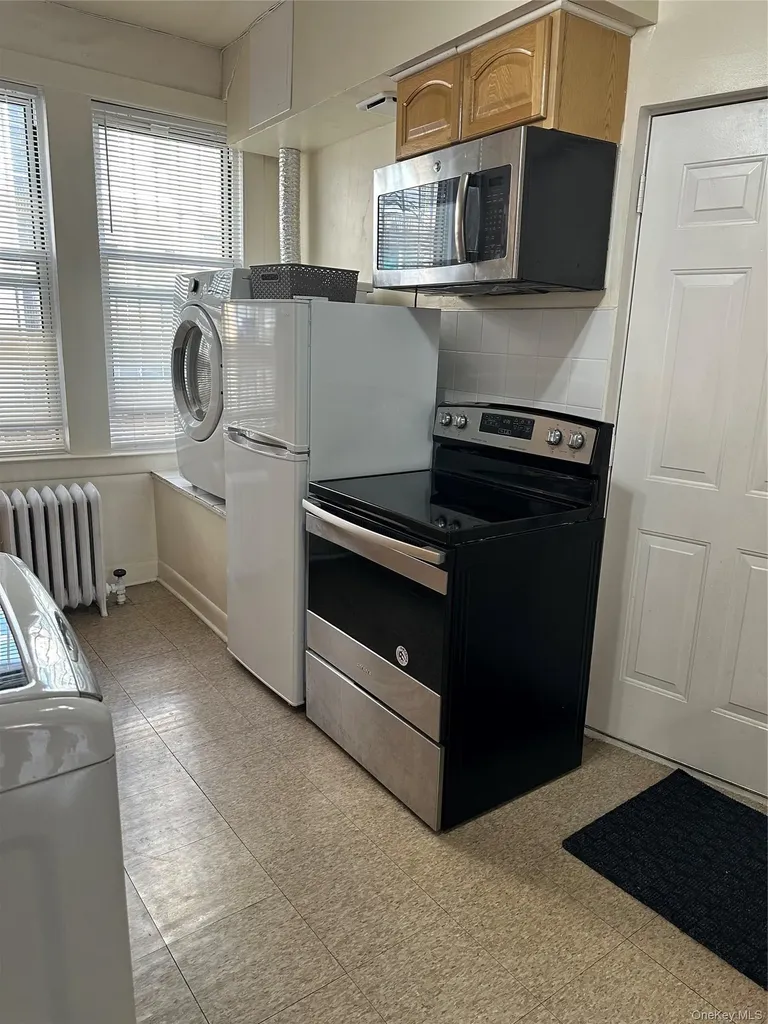 710 E 211th Street Bronx NY 10467
