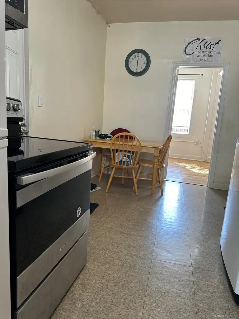 710 E 211th Street Bronx NY 10467
