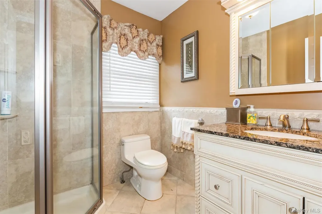10 Liso Drive Mount Sinai NY 11766