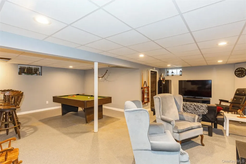 10 Liso Drive Mount Sinai NY 11766