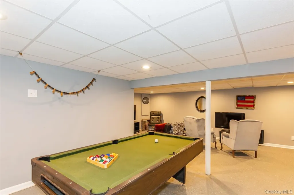 10 Liso Drive Mount Sinai NY 11766