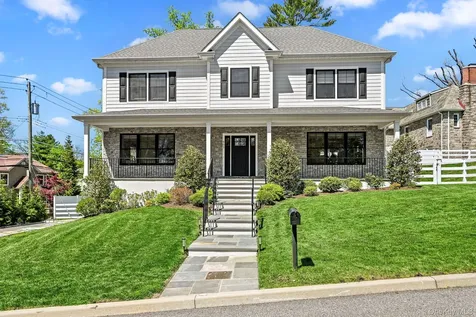 407 Wilmot Road New Rochelle NY 10804