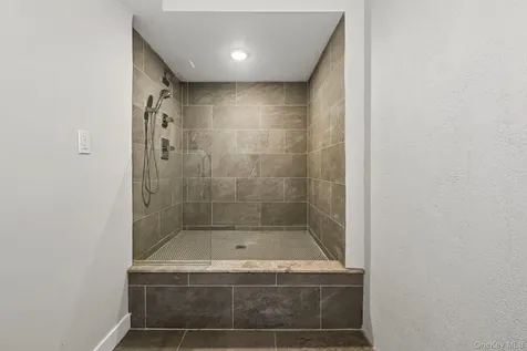 407 Wilmot Road New Rochelle NY 10804