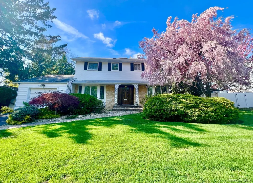 74 Rockland Drive Jericho NY 11753