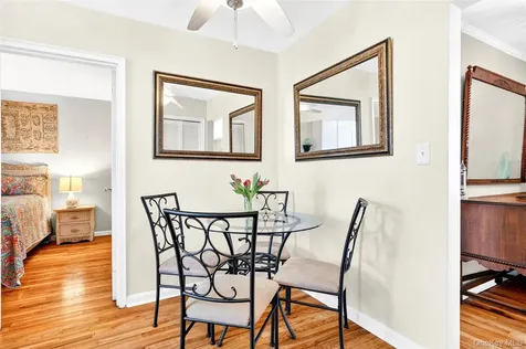 115 Robins Road New Rochelle NY 10801