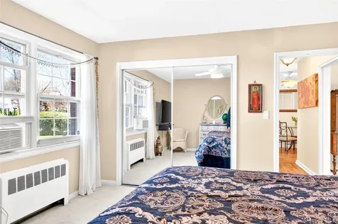 115 Robins Road New Rochelle NY 10801