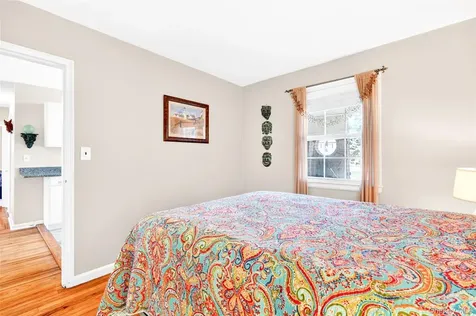 115 Robins Road New Rochelle NY 10801