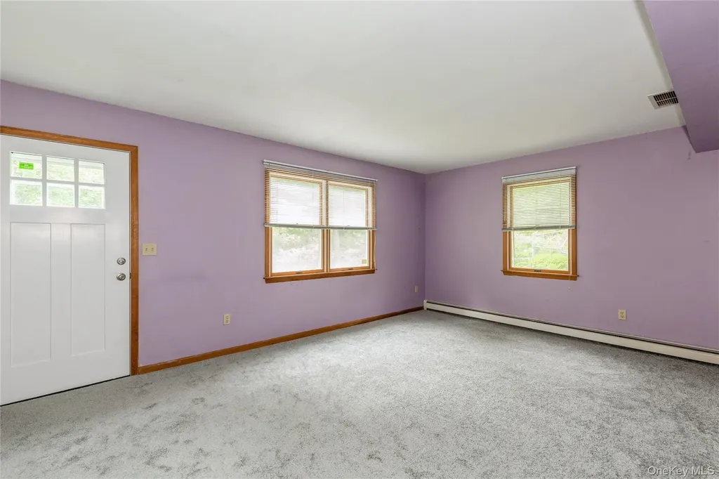 32 Lower Cross Shoreham NY 11786