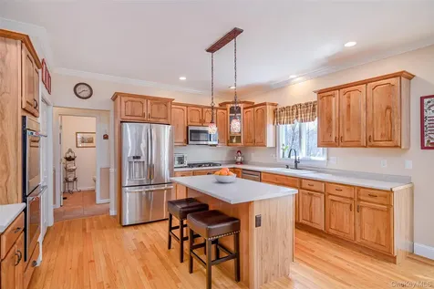 17 Weldon Woods Connecticut Road New Fairfield CT 06812