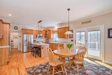 17 Weldon Woods Connecticut Road New Fairfield CT 06812